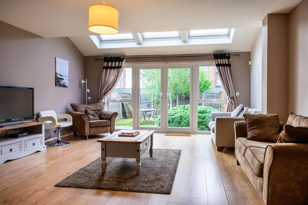 Manchester Serviced Accomodation Northernnightzzz - The Gardens エクステリア 写真
